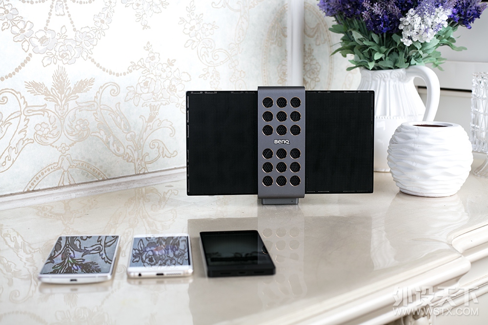���۵��ľ���Ĥ��������  BenQ treVolo����