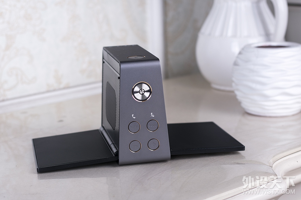 ���۵��ľ���Ĥ��������  BenQ treVolo����
