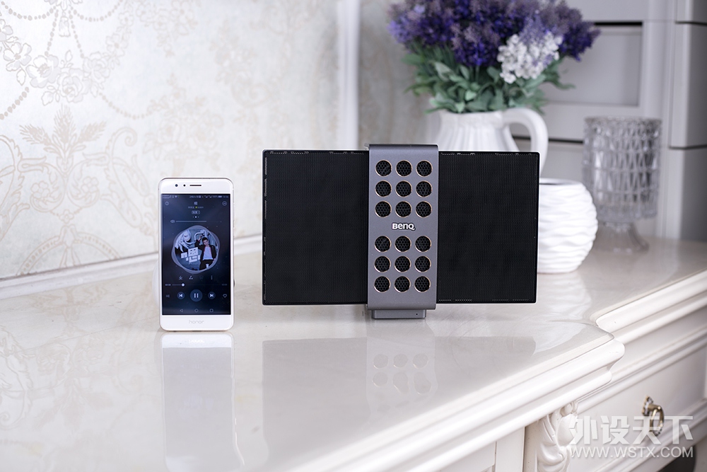 ���۵��ľ���Ĥ��������  BenQ treVolo����