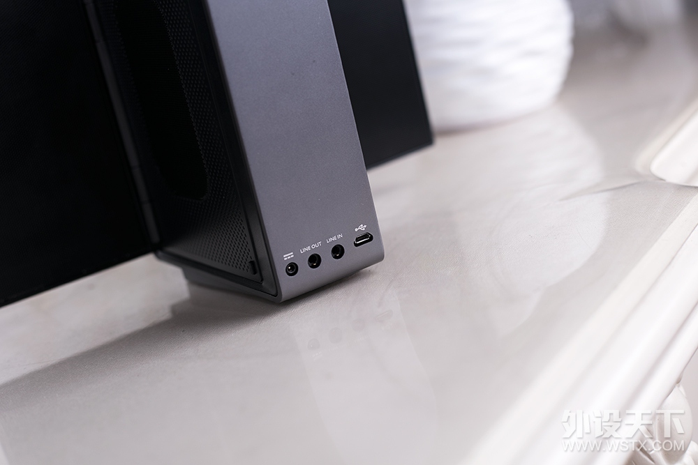 ���۵��ľ���Ĥ��������  BenQ treVolo����