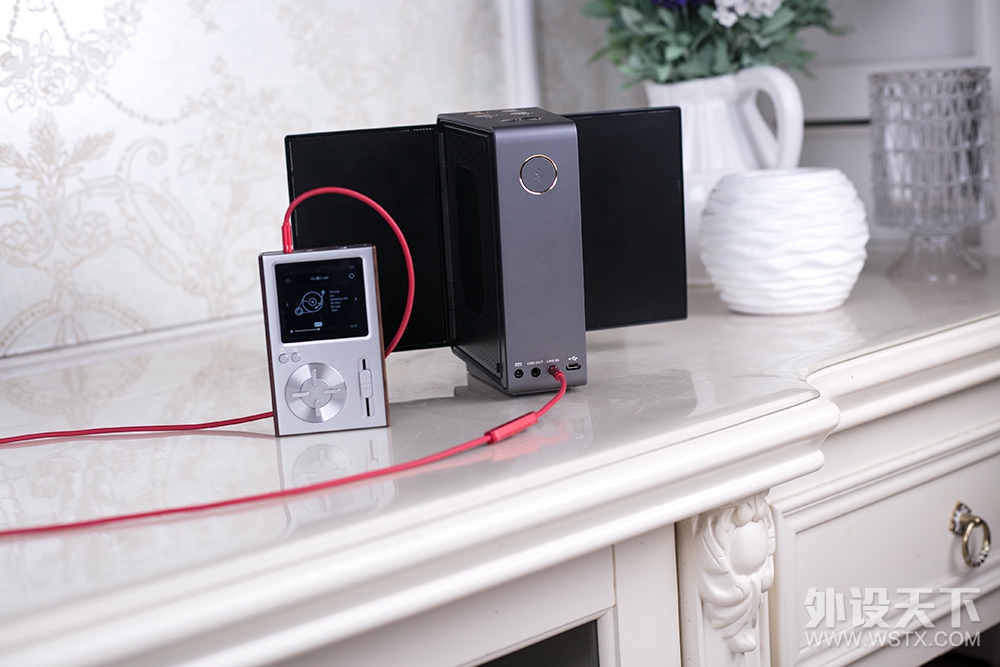���۵��ľ���Ĥ��������  BenQ treVolo����