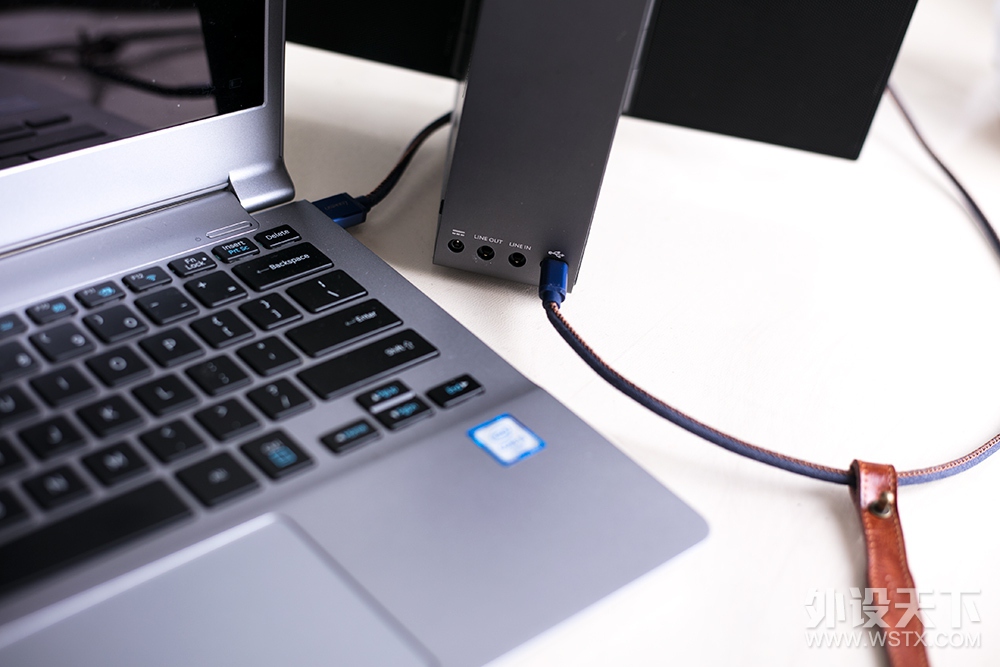 ���۵��ľ���Ĥ��������  BenQ treVolo����