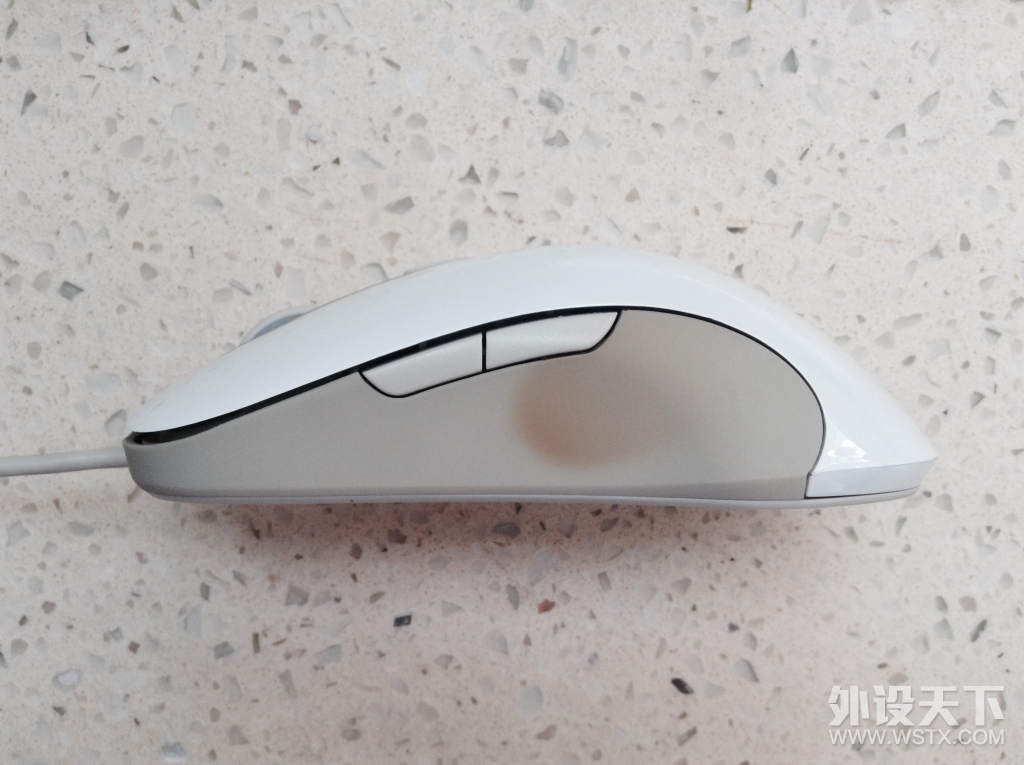 �����ա�SteelSeries ��� Sensei RAW ˪��֮��