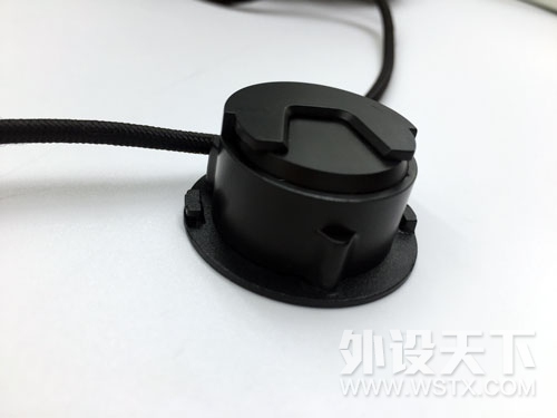 ������ڹ�ͣ���ս���Ĺ��գ������EM925 PRO��Ϸ��꿪������