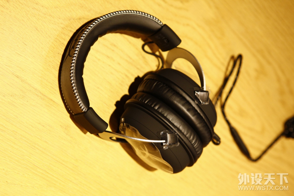 [ڲ]HyperX Cloud Silver