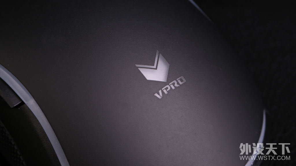 �òʵƹ⣺�װ�V25S��ѧ��Ϸ��괿�ڰ�ͼ��