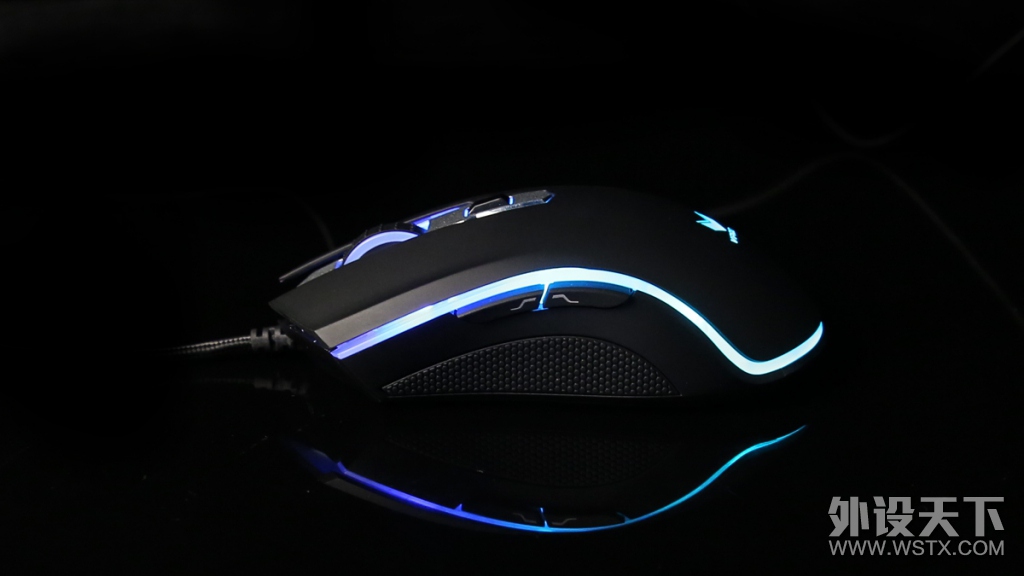 �òʵƹ⣺�װ�V25S��ѧ��Ϸ��괿�ڰ�ͼ��