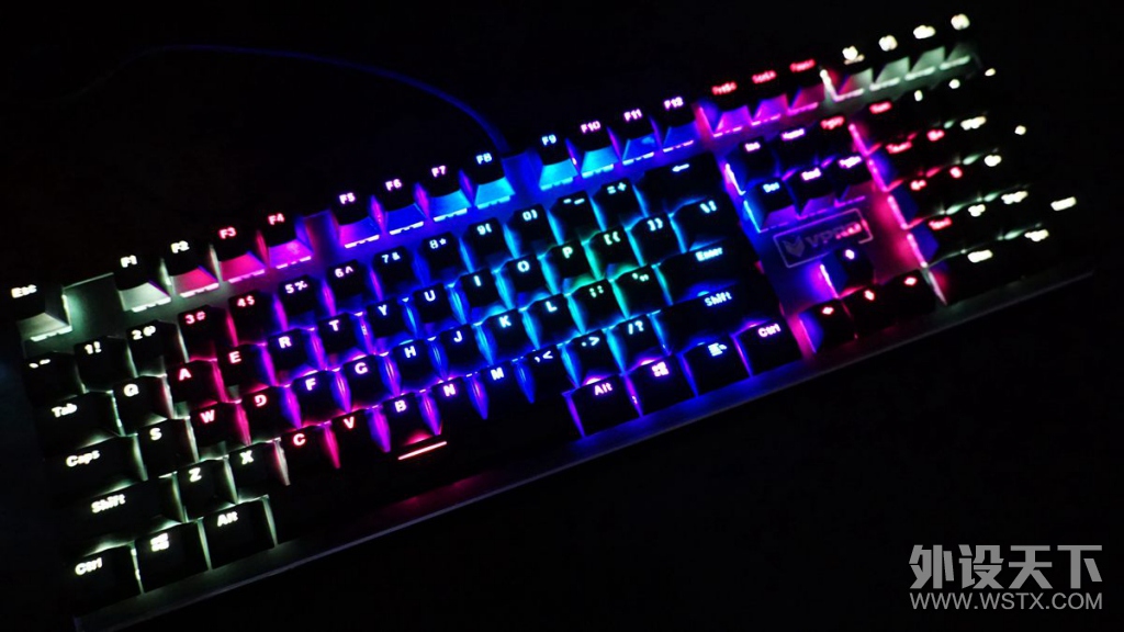 RGBʢеʱ棬 װV700RGBϽòʻе