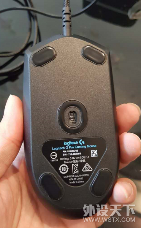 �����ݡ���һ�ѣ�FILCO����104���ᣬ�޼�G413��е���̣�����޼�G PRO��G403�ȵ�