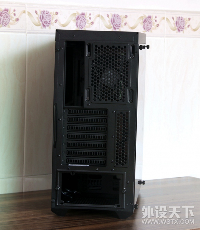 ֮֮-MasterBox Lite 5