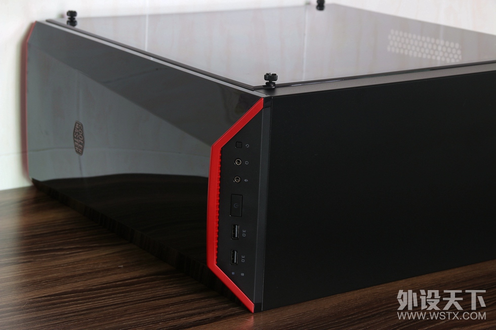 ֮֮-MasterBox Lite 5
