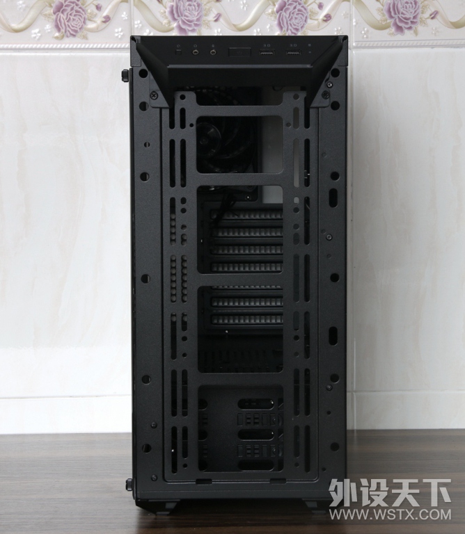 ֮֮-MasterBox Lite 5