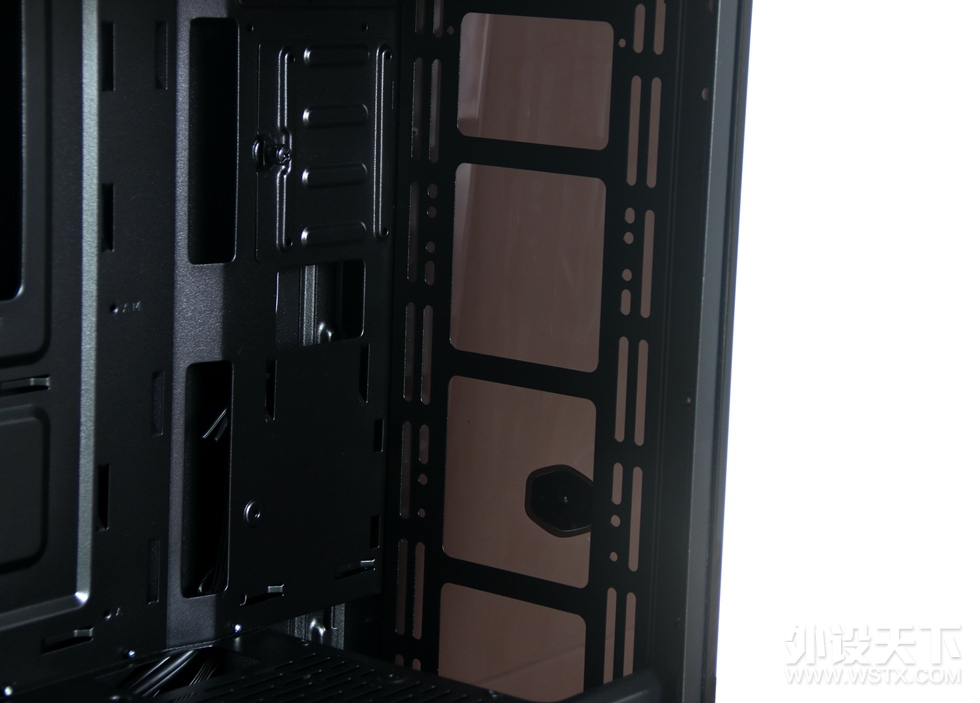 ֮֮-MasterBox Lite 5