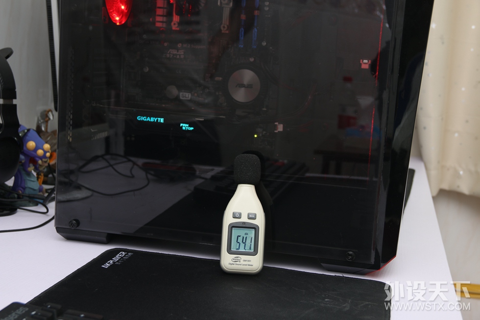 ֮֮-MasterBox Lite 5
