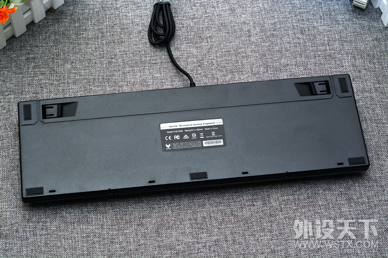 �ⲻ�Ǵ�ŵ�V500RGBô���װ�V700RGB�Ͻ���е��������