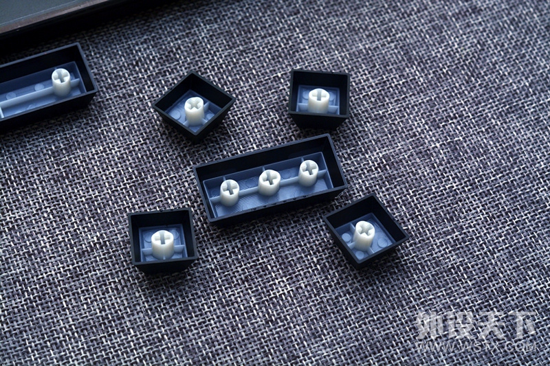 �ⲻ�Ǵ�ŵ�V500RGBô���װ�V700RGB�Ͻ���е��������