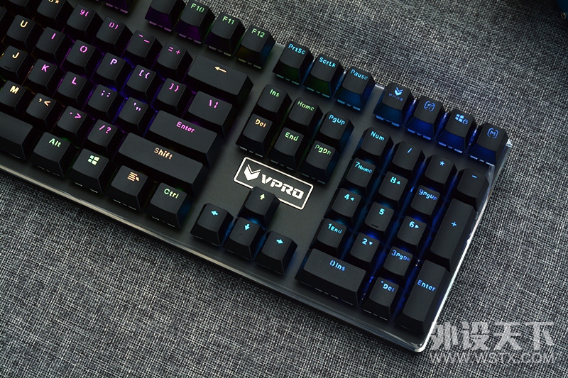 �ⲻ�Ǵ�ŵ�V500RGBô���װ�V700RGB�Ͻ���е��������