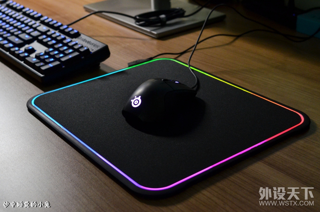 ����Ҫ�й⣬���SteelSeries Qck PRISM RGB ��������