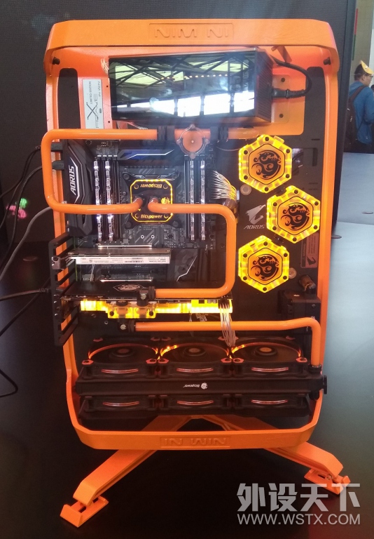 ChinaJoy 2017�ڶ��գ���Ʒ������Ӳ����������