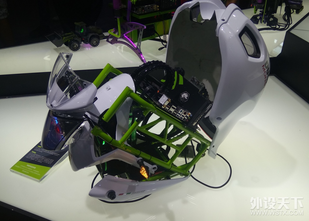 ChinaJoy 2017�ڶ��գ���Ʒ������Ӳ����������