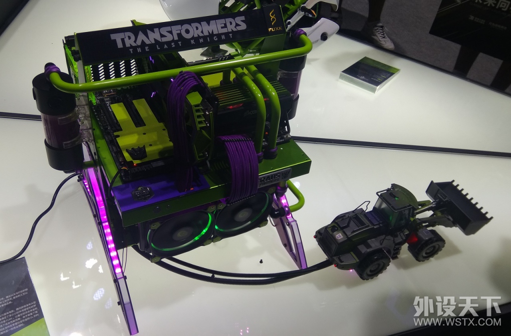 ChinaJoy 2017�ڶ��գ���Ʒ������Ӳ����������