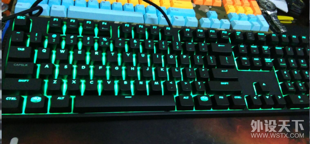 ����è���������ݳ�һ�ѿ���rgb 95��  ����