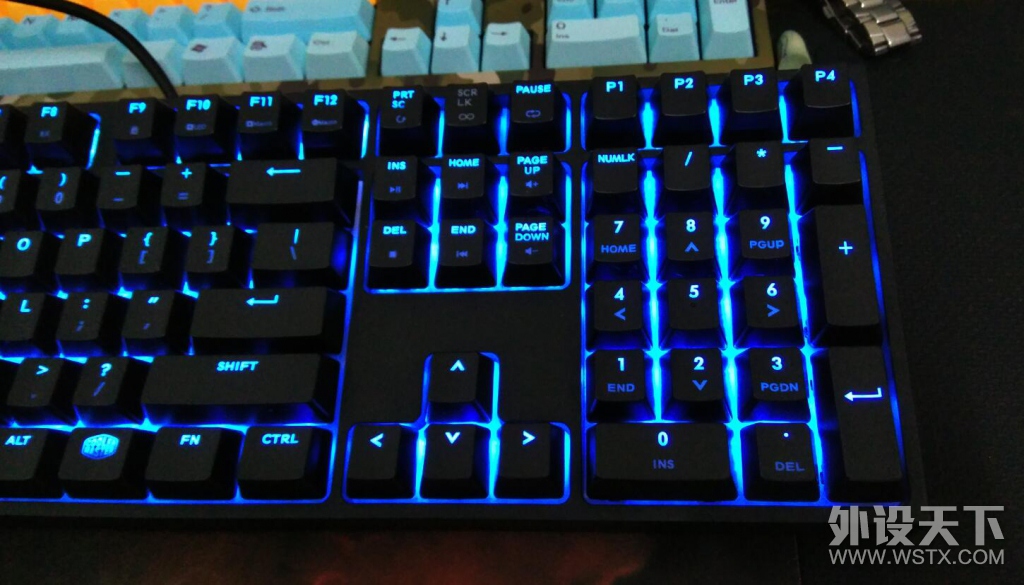 ����è���������ݳ�һ�ѿ���rgb 95��  ����