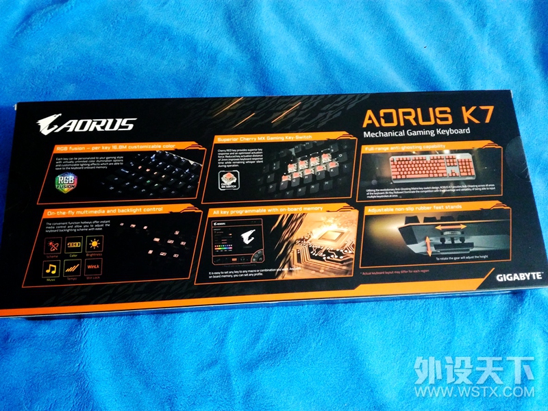 ���Ϻ�����AORUS K7 ��е���� cherry MX RGB����