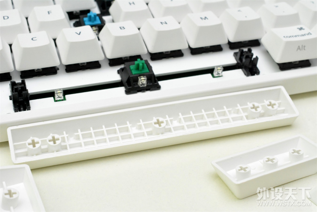 һõMACеˡVarmilo  VA87MAC 