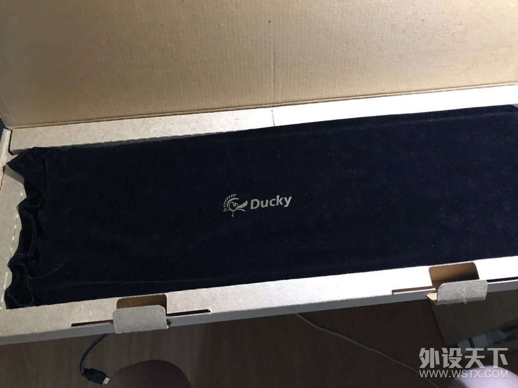 ���ϵ�������������Ϊ�˳�ȫ��ducky 9008s���޿̻�����