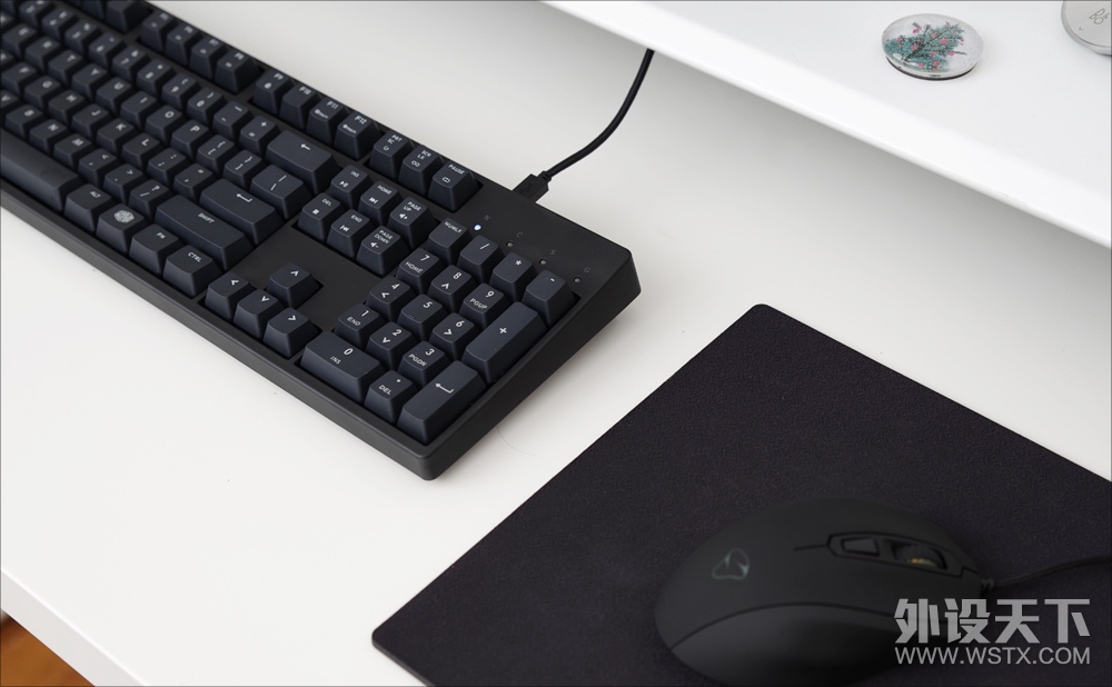 һĬĬµ. MasterKeys L PBT 