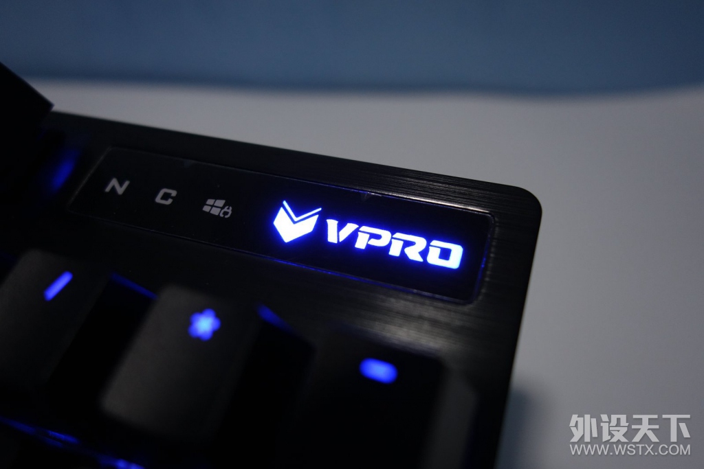 �������壬�װ�V805��������