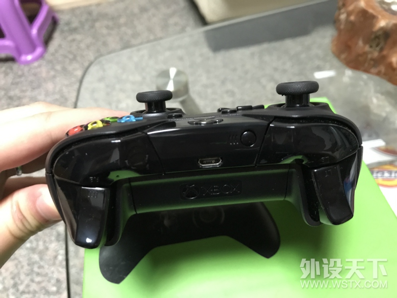 ���㶫����Rival 700��XBOX ONE�ֱ���