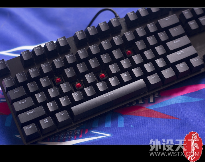 ¾Cherry װV805
