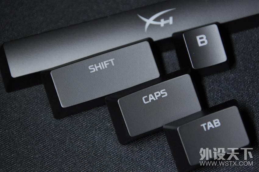 ̫�ӵǻ�ָ�տɴ���Alloy FPS PRO��е��������