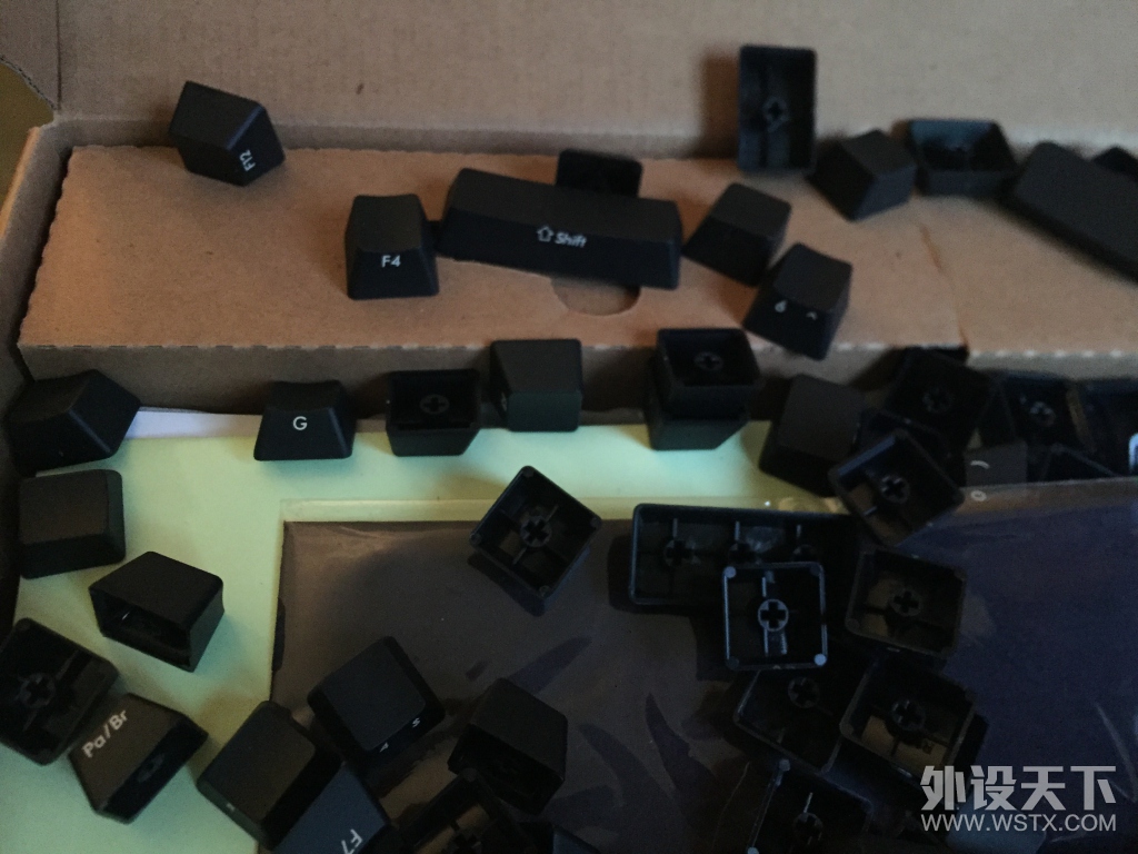 �����ݡ���FILCO���ư�87���ᣬ�˲����˽ڼ�ñ��ȫ��