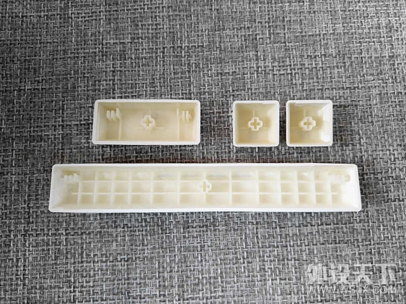 PBTñˡEK822 BOXе̼