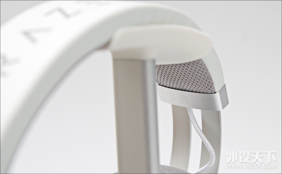 �㳪�Ÿ�, ����δ���͹�ȥ���������. ����ˮ����װ~