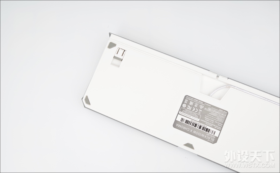 �㳪�Ÿ�, ����δ���͹�ȥ���������. ����ˮ����װ~