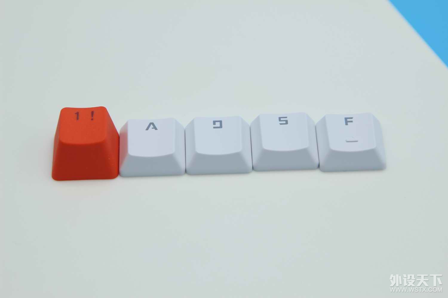 �칫�����ţ���Ϸ����---�װ�MT500�칫��е���̲������