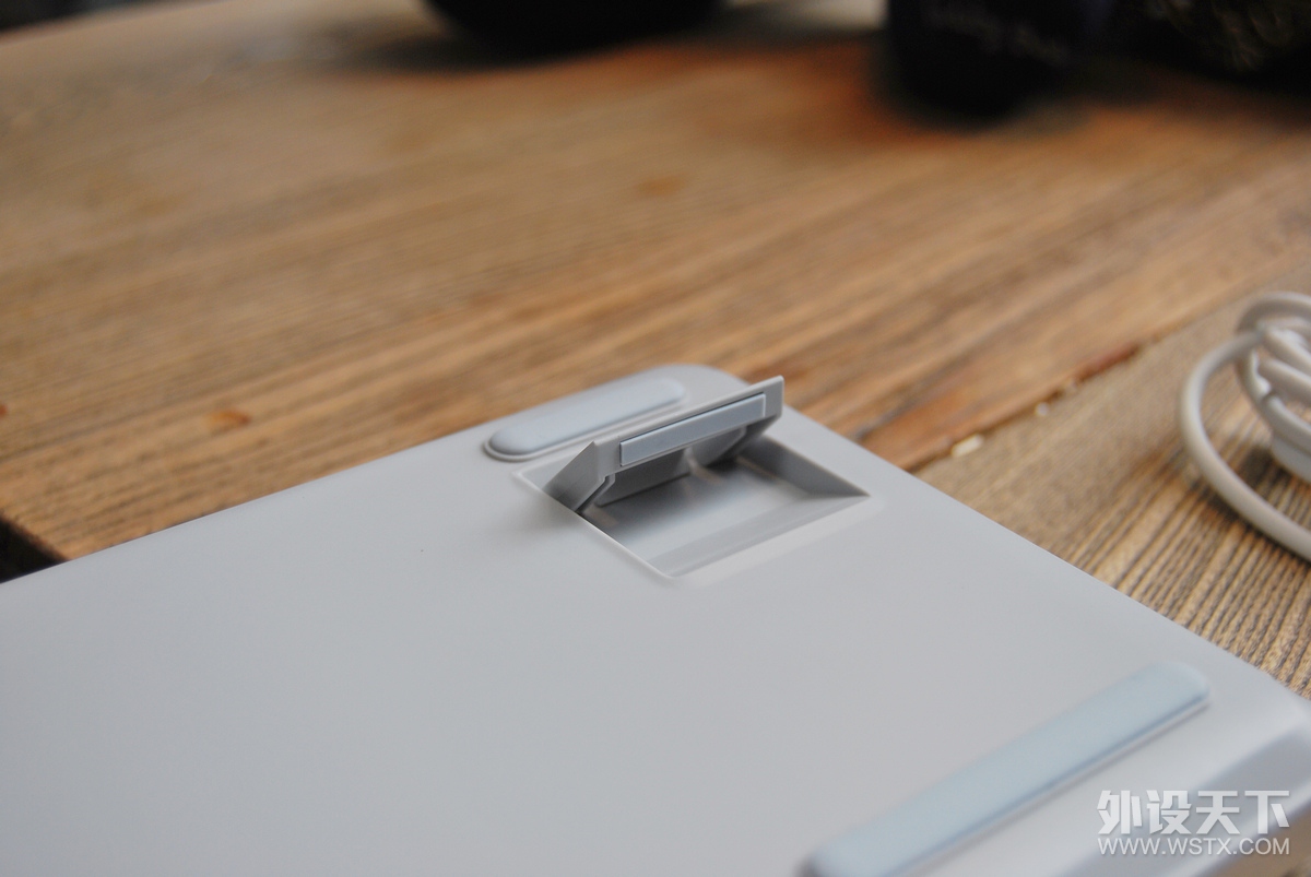 �װ�MT500�칫��е���̲������