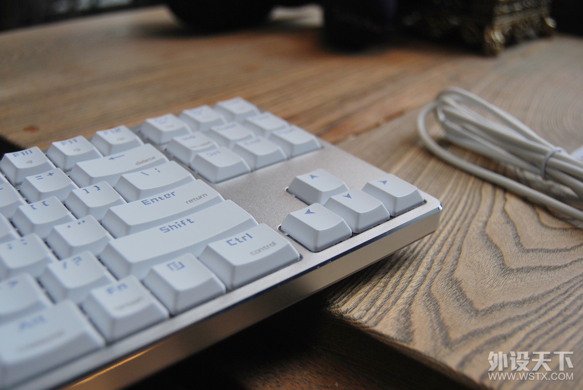 �װ�MT500�칫��е���̲������