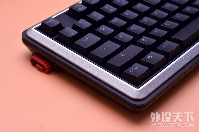 һ�ѽ����幤ѧڹ�͵ĺܺõļ��̣�ӣ��MX Board 5.0��������