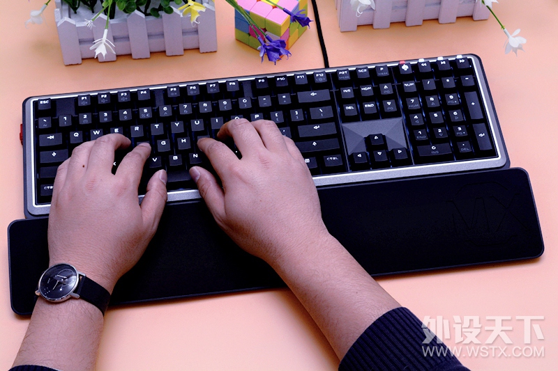 һ�ѽ����幤ѧڹ�͵ĺܺõļ��̣�ӣ��MX Board 5.0��������