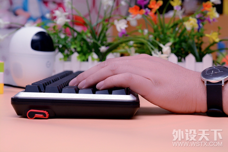 һ�ѽ����幤ѧڹ�͵ĺܺõļ��̣�ӣ��MX Board 5.0��������