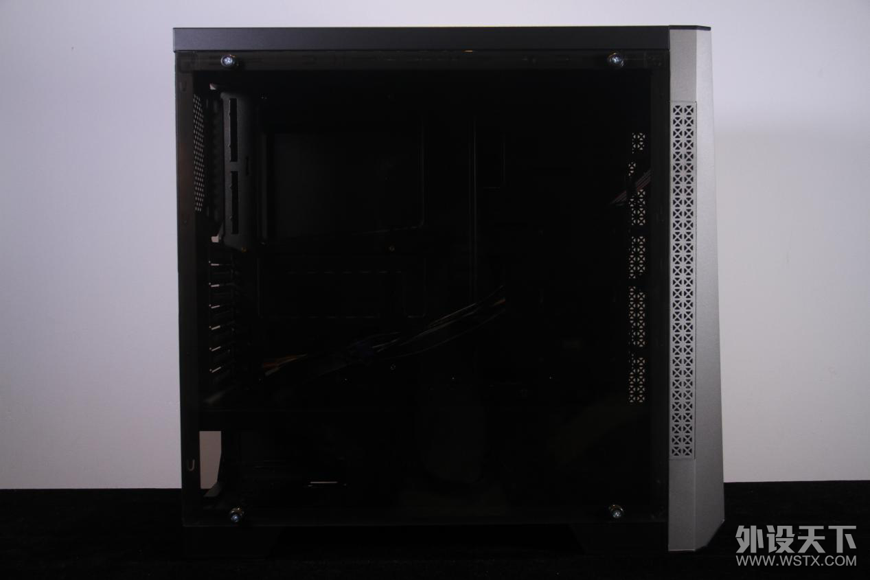 �ݶ����ɻ�����������7 1700X���Z6װ����