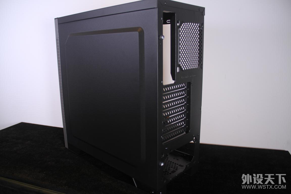 �ݶ����ɻ�����������7 1700X���Z6װ����