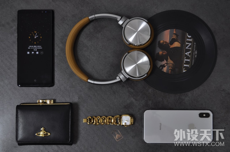 �������ֻ���LASMEX��ķɭHB-65S��NOTE8��iPhone X�������