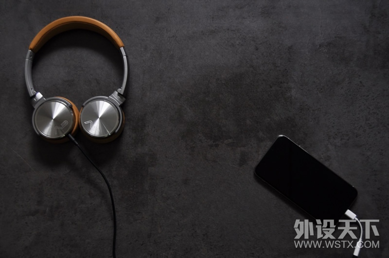 �������ֻ���LASMEX��ķɭHB-65S��NOTE8��iPhone X�������