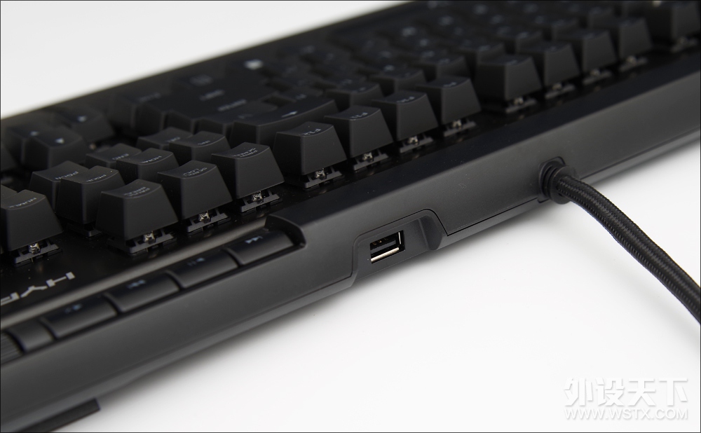 һ̫, HyperX Alloy Elite